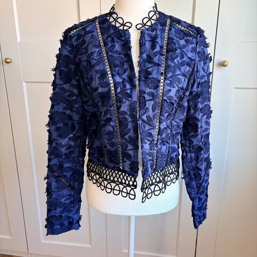 Elie Tahari Navy Lace Women's Blazer | 4 - Picture 1 of 6